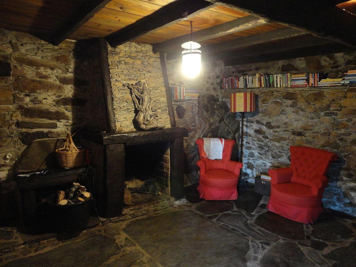 Casa Dos Livros Villa ตาลัชนาล ภายนอก รูปภาพ